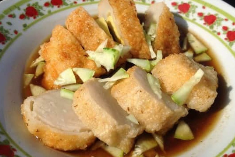 Pempek & Cilok P. Effendi: Rasa yang Mengingatkan Rumah di Jantung Cilacap